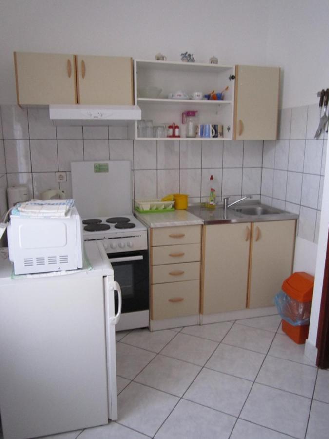 Apartmani Lukacic Biograd Na Moru Ngoại thất bức ảnh