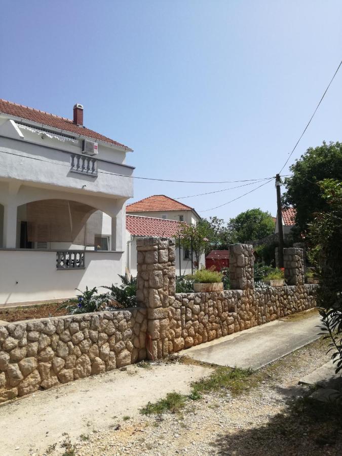 Apartmani Lukacic Biograd Na Moru Ngoại thất bức ảnh