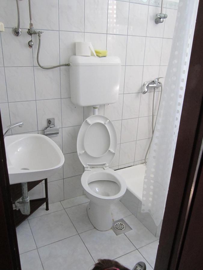 Apartmani Lukacic Biograd Na Moru Ngoại thất bức ảnh